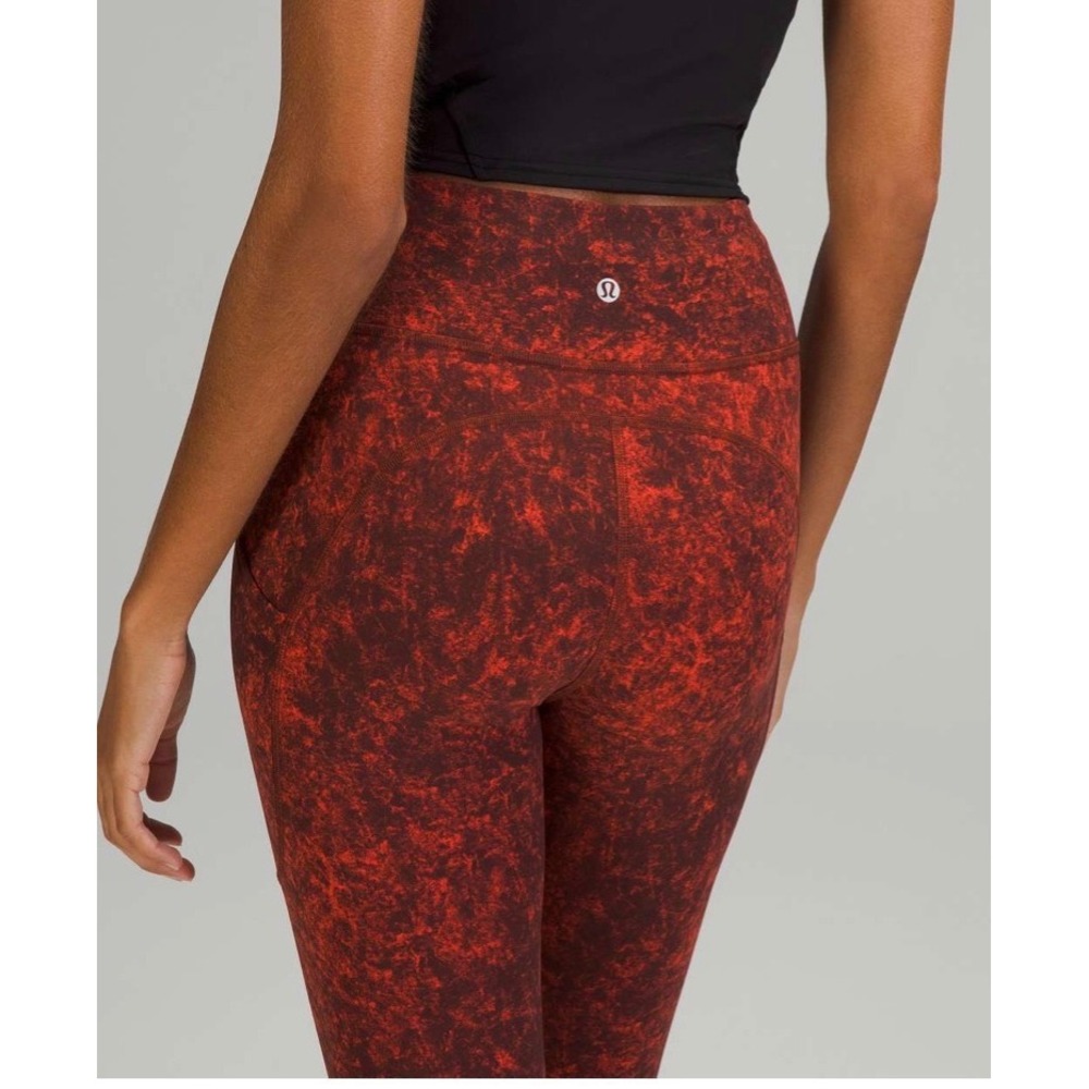 NWOT Lululemon Wunder Train High-Rise Crop 21 Denim Wash Print Autumn Red Size 0